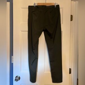 Rhône commuter pant